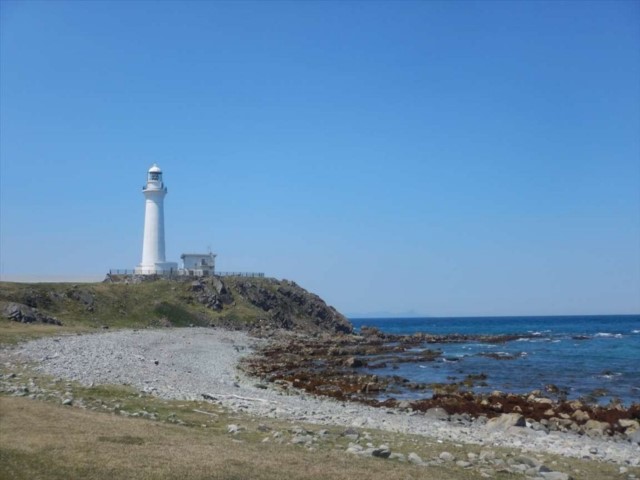 尻屋崎灯台の海岸